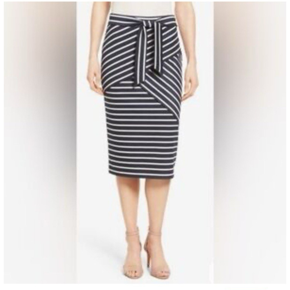 Halogen Pencil Skirt Navy White Stripe Nautical Preppy Stretch Size Small New